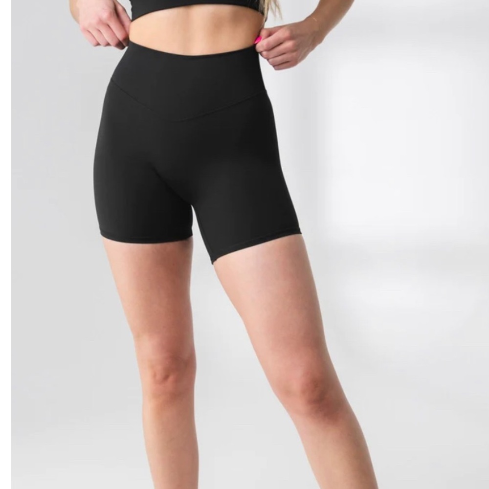 Cloud volley shorts